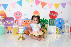 Sesión infantil con decoración de personajes de videojuegos y pastel